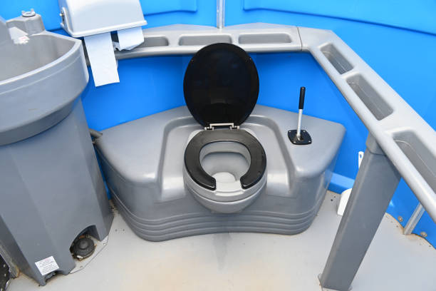 Portable Toilet Options We Offer in Helena, OK