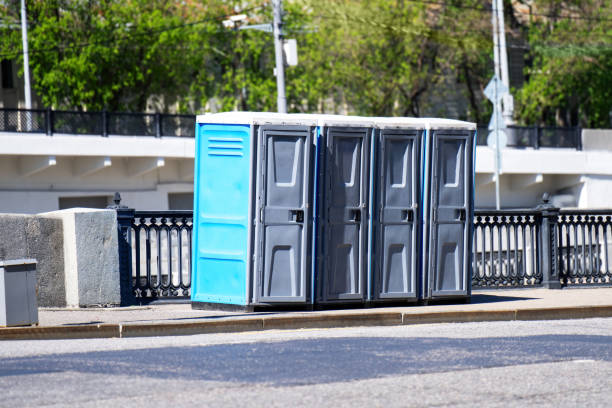 Best Portable restroom trailer rental  in Helena, OK